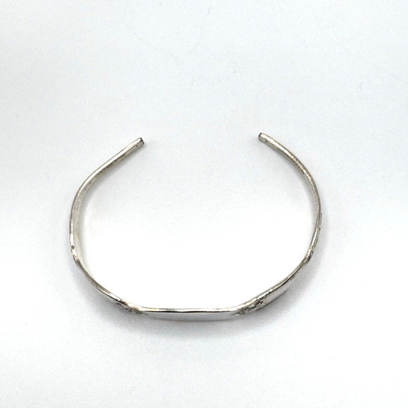 William Rogers Oneida Silver Plate Cuff Bracelet Vintage Engravable Size 6.75 - Picture 2 of 5